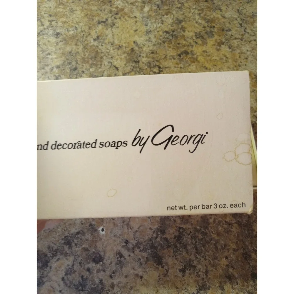 Vintage Georgi Hand Decorated Soaps Set 3 Bar Soap Gems Inc Bellevue WA Retro